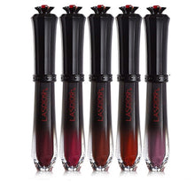 Load image into Gallery viewer, Wickedly Divine liquid to matte Lippies
